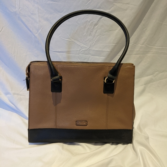 Calvin Klein tote - Picture 3 of 4